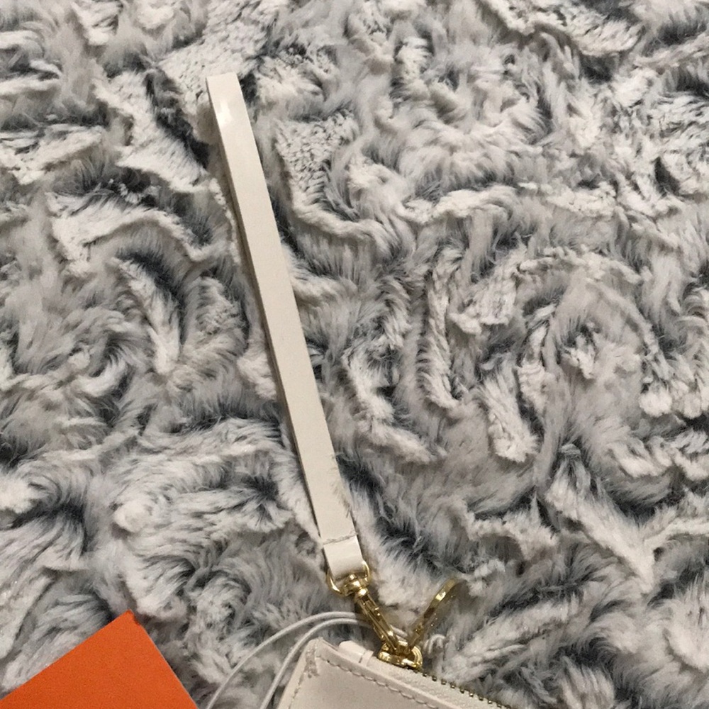🗣LAST ONE ⭐️🆕 Tory Burch wristlet - Picture 8 of 8
